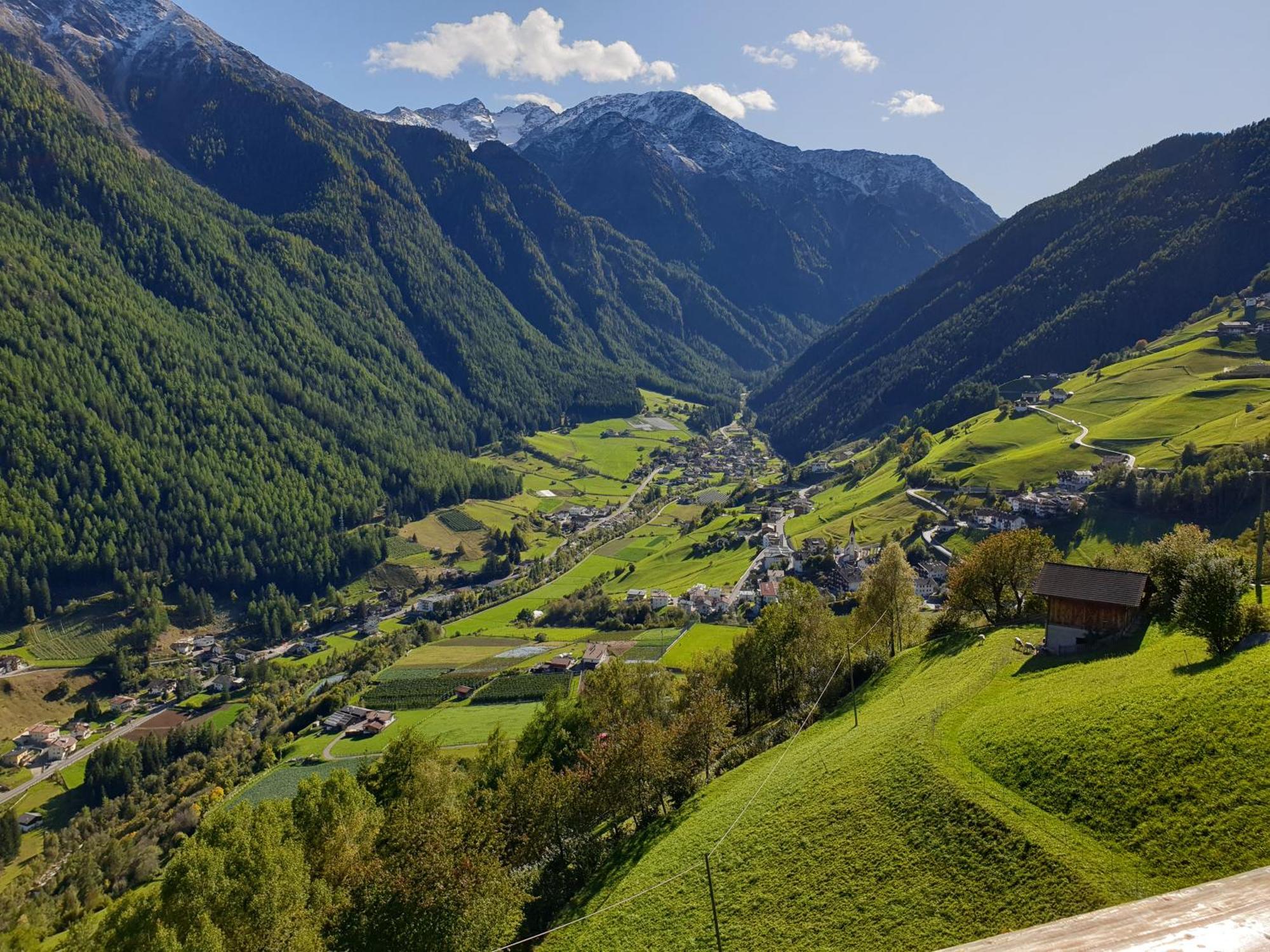 Alpenblick Lodge Tscholl Martello Luaran gambar