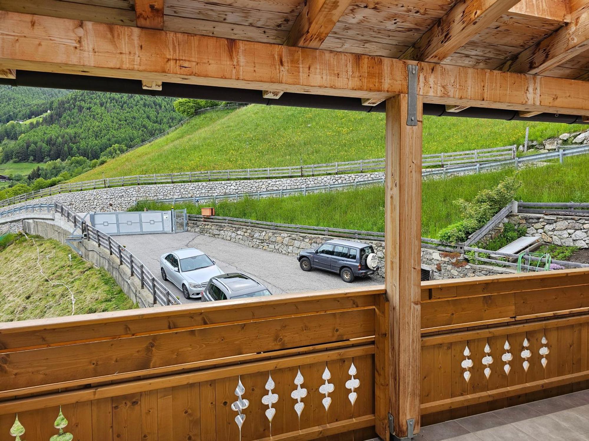 Alpenblick Lodge Tscholl Martello Luaran gambar