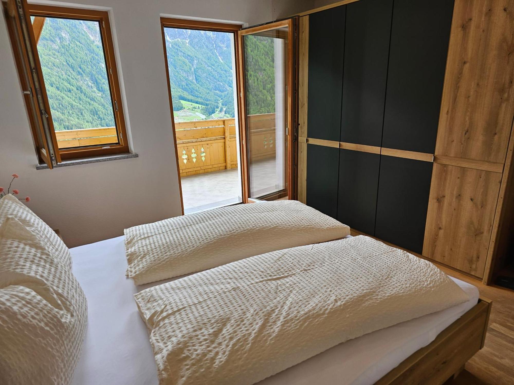Alpenblick Lodge Tscholl Martello Luaran gambar